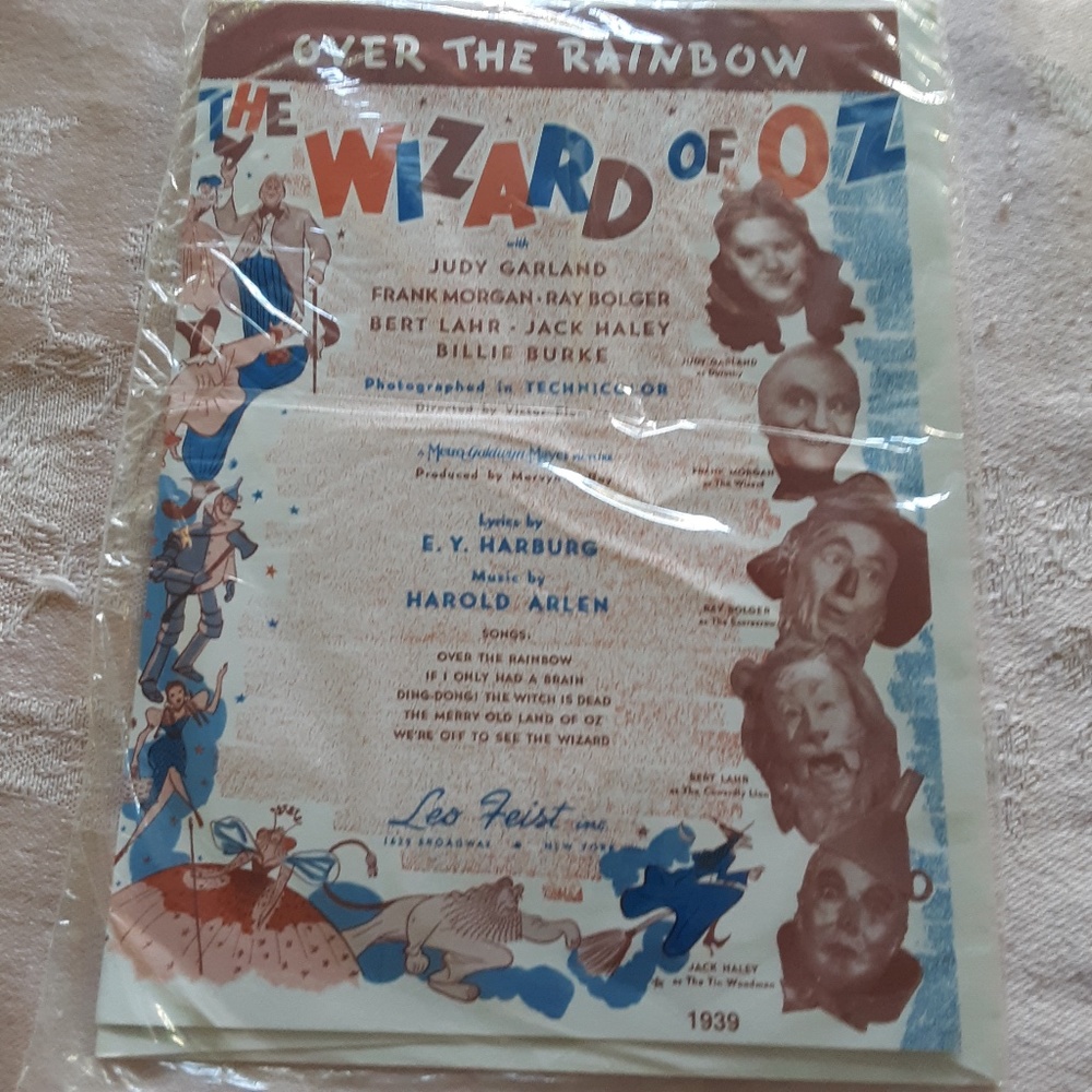 The Wizard of Oz Over The Rainbow Greeting Blank Card w Envelope New Sealed